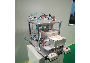 無(wú)人機控制盒整機-2.jpg