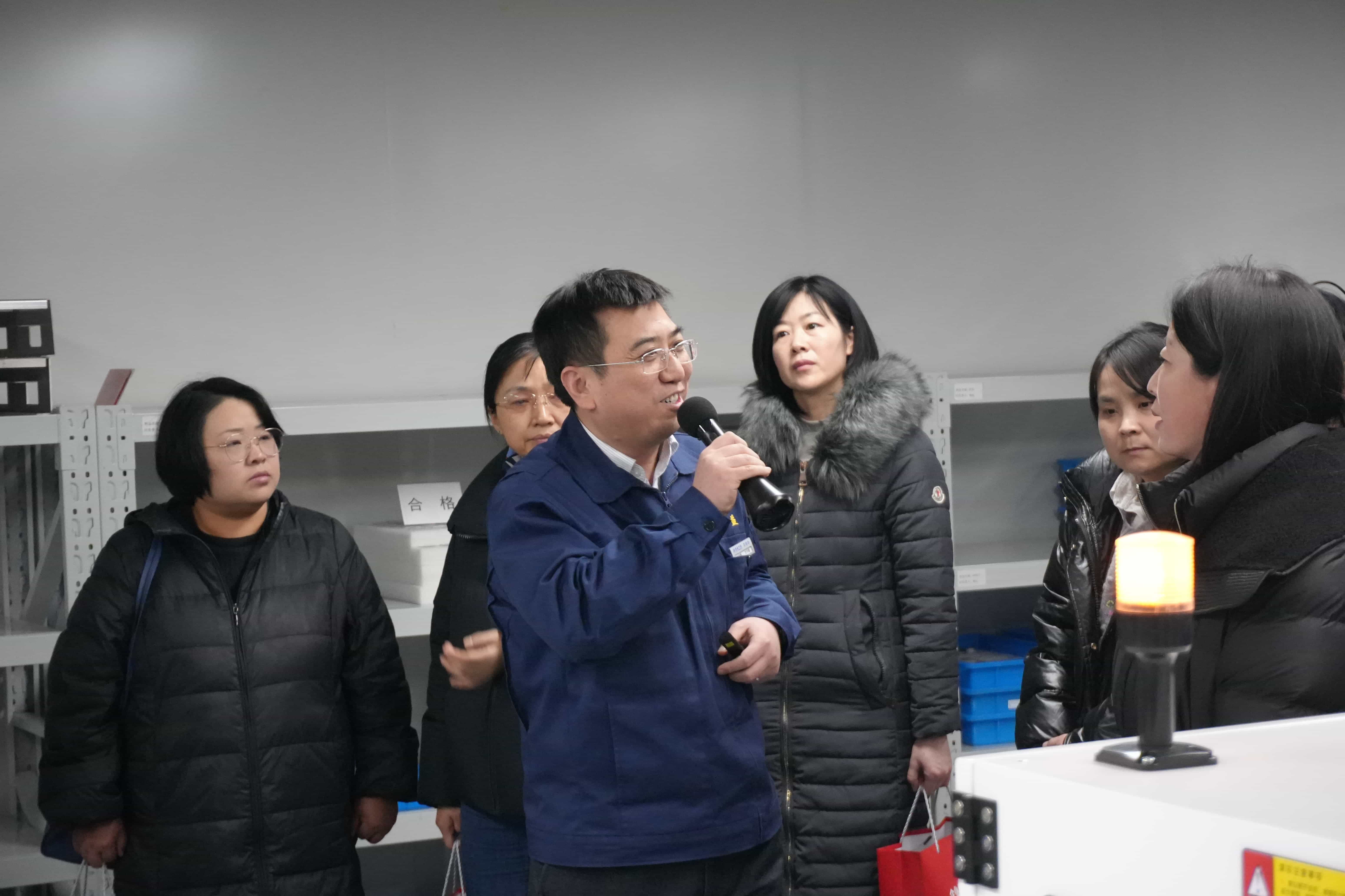 1769734777189124.jpg 2026.1.29-數(shù)字化管理交流分享會(huì)-參觀車(chē)間1-487KB.JPG